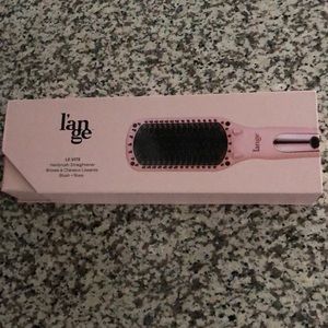 L’ange Le Vite (hairbrush straightener)- New in box, used 1x